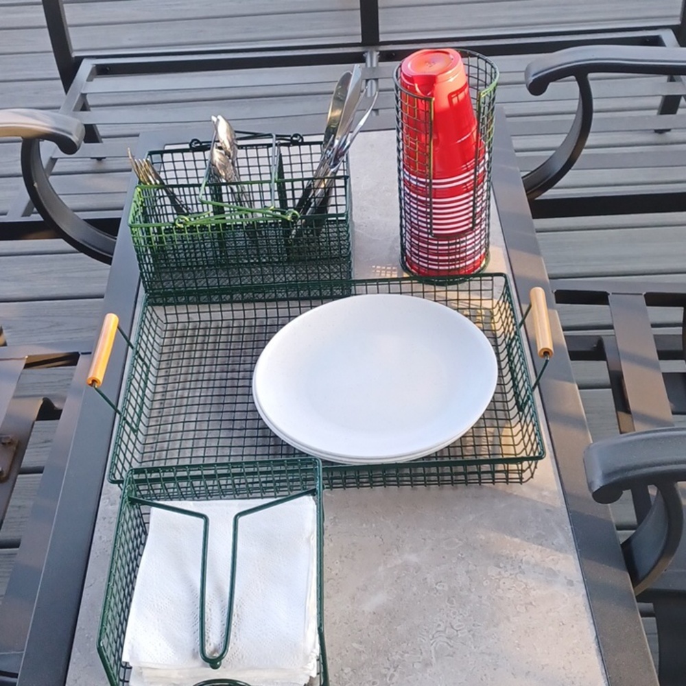 NEW Cookout set